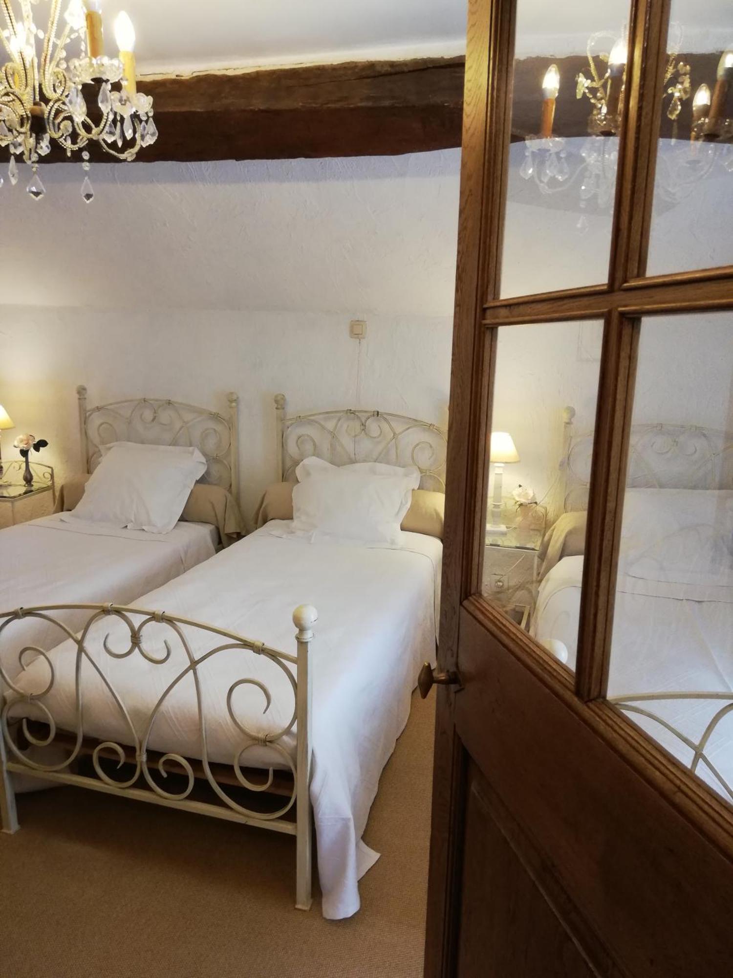 Willa Au Charme Du 13 Faubourg De France A Bouillon Zewnętrze zdjęcie