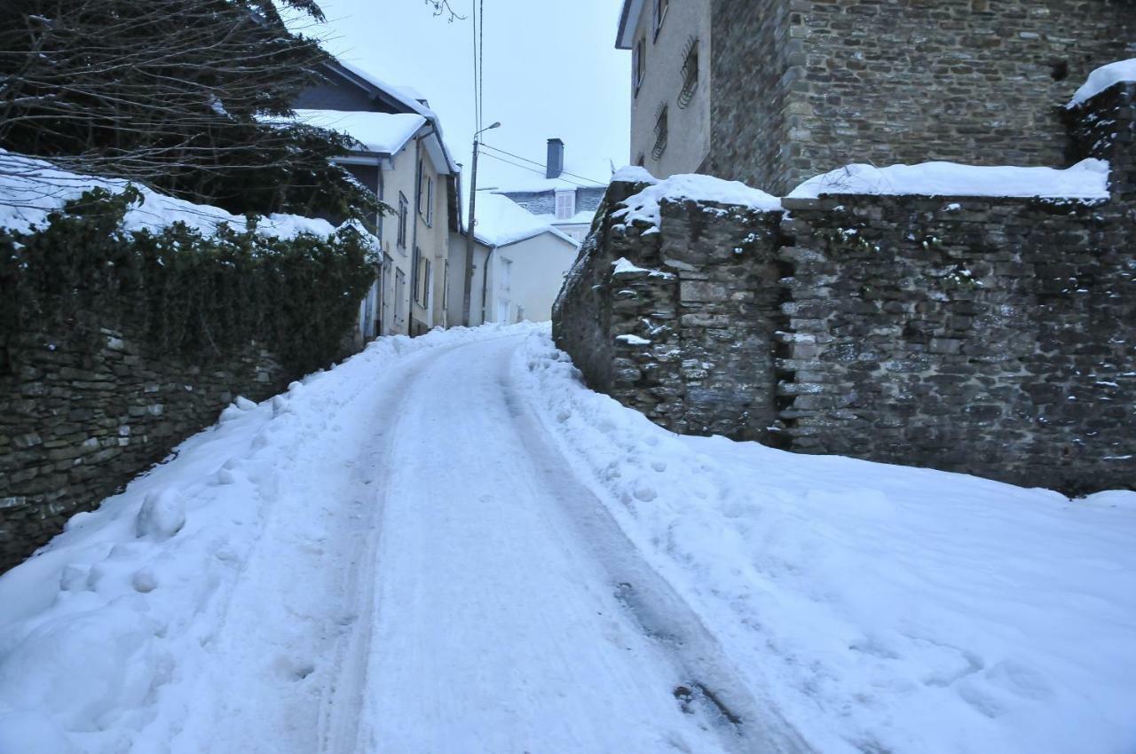 Willa Au Charme Du 13 Faubourg De France A Bouillon Zewnętrze zdjęcie